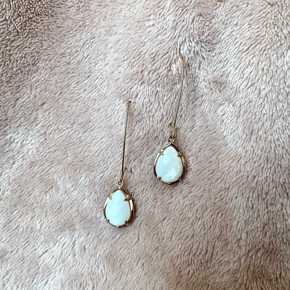 Kendra Scott “Dee” Earrings